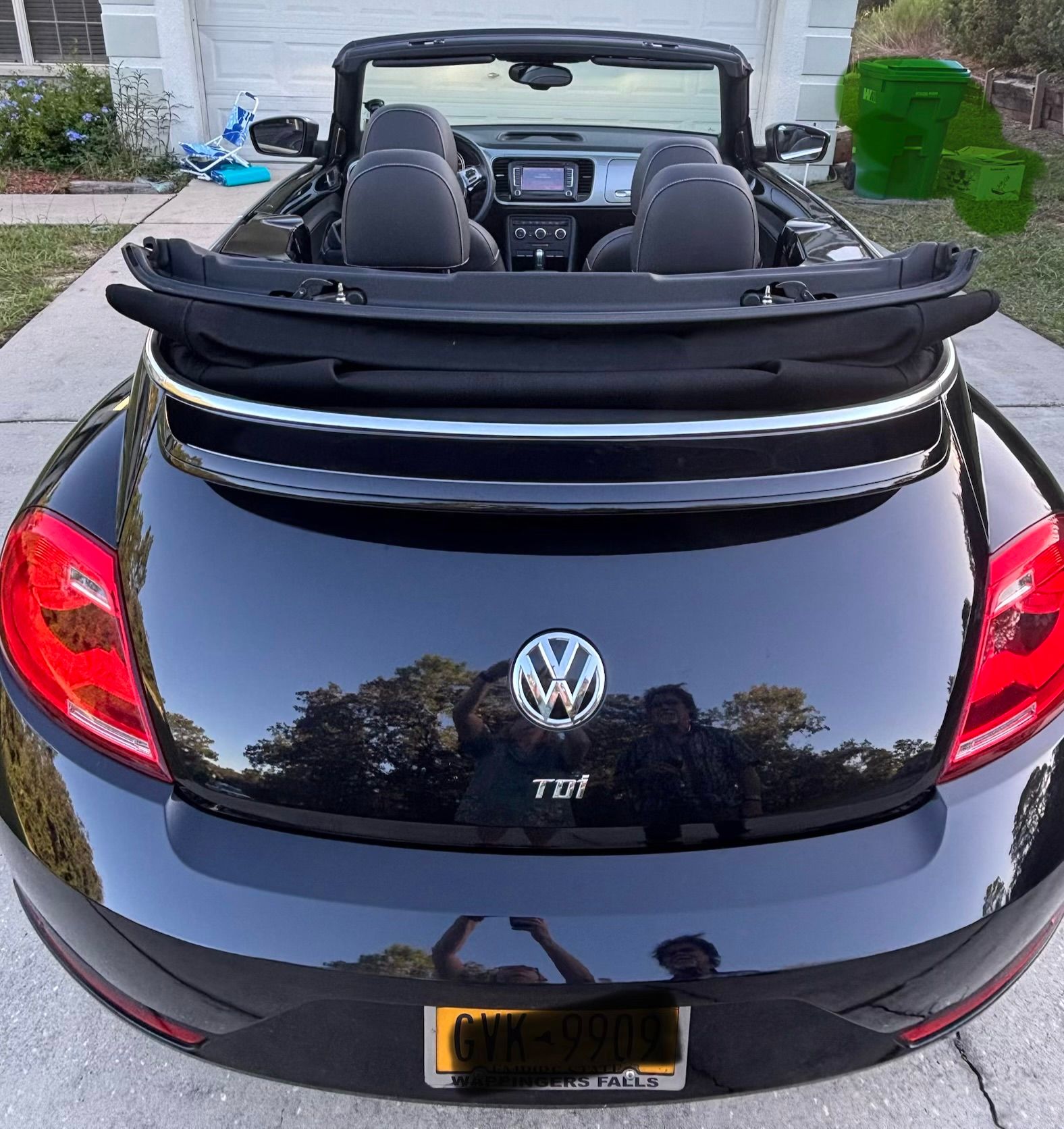 Used 2014 Volkswagen Beetle TDI FWD image 16