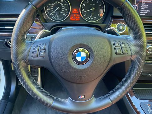 Used 2012 BMW 335i Convertible image 16