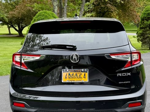 Used 2023 Acura RDX AWD w/ Advance Package image 9