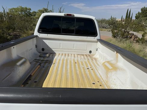 Used 2002 Ford F350 4x4 Crew Cab DRW Super Duty image 25