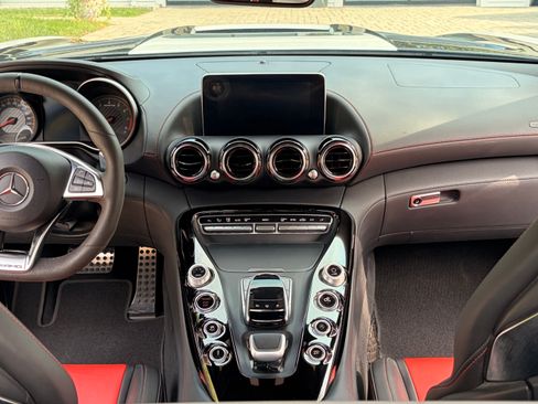 Used 2016 Mercedes-Benz AMG GT S image 18