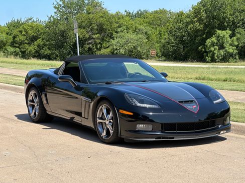 Used 2011 Chevrolet Corvette Grand Sport w/ Preferred Equipment Group RWD image 25