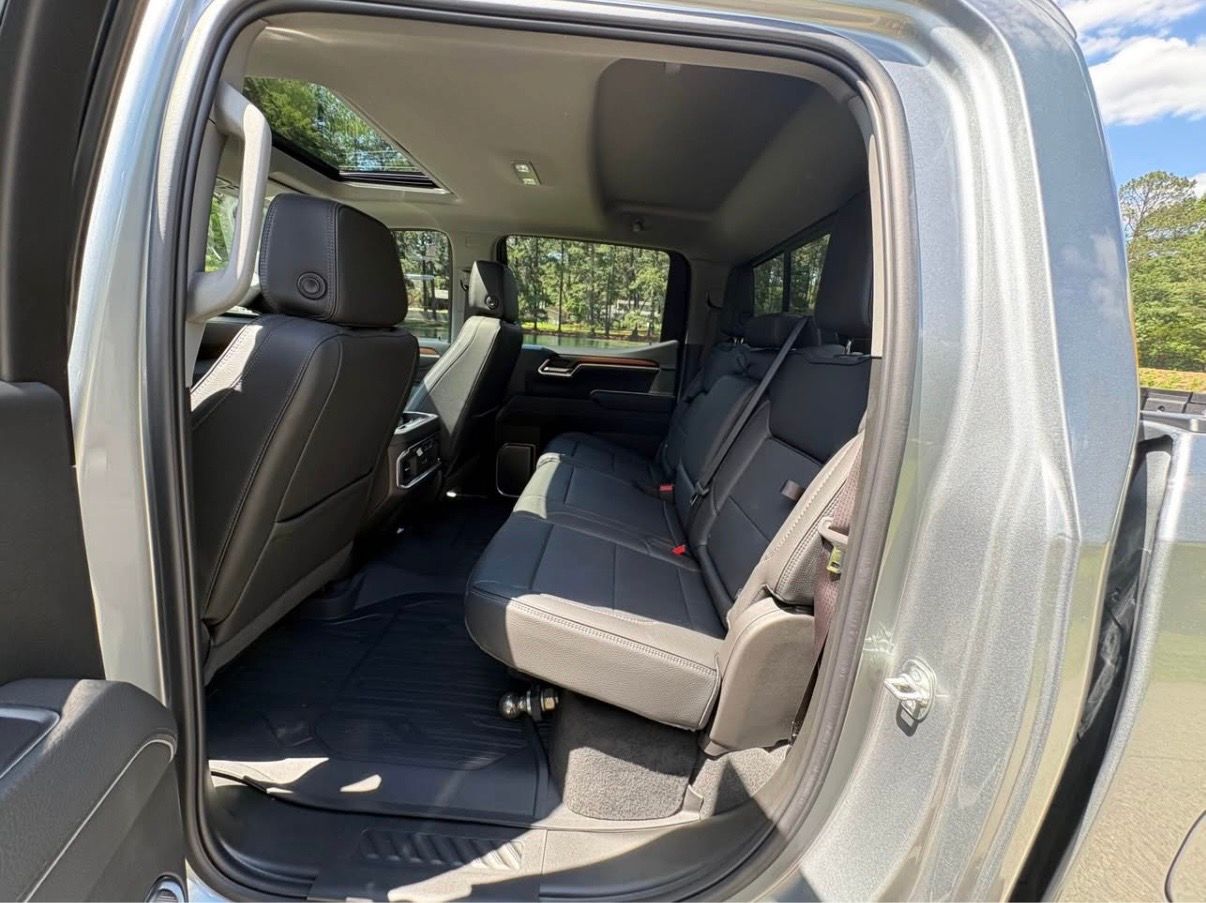 Used 2025 GMC Sierra 1500 Denali AWD/4WD image 16