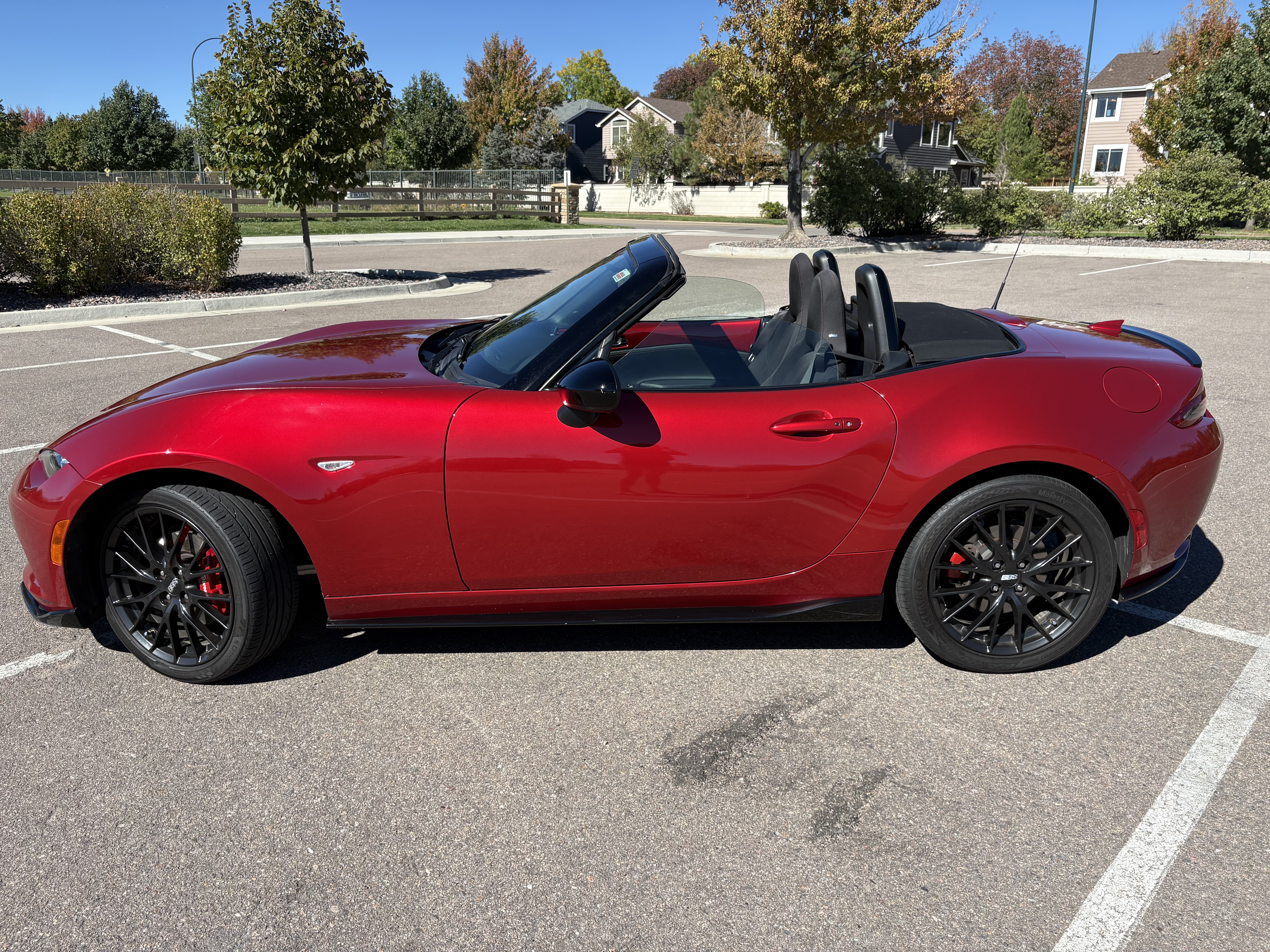 Used 2016 MAZDA MX-5 Miata Club w/ Brembo/BBS Package RWD image 2
