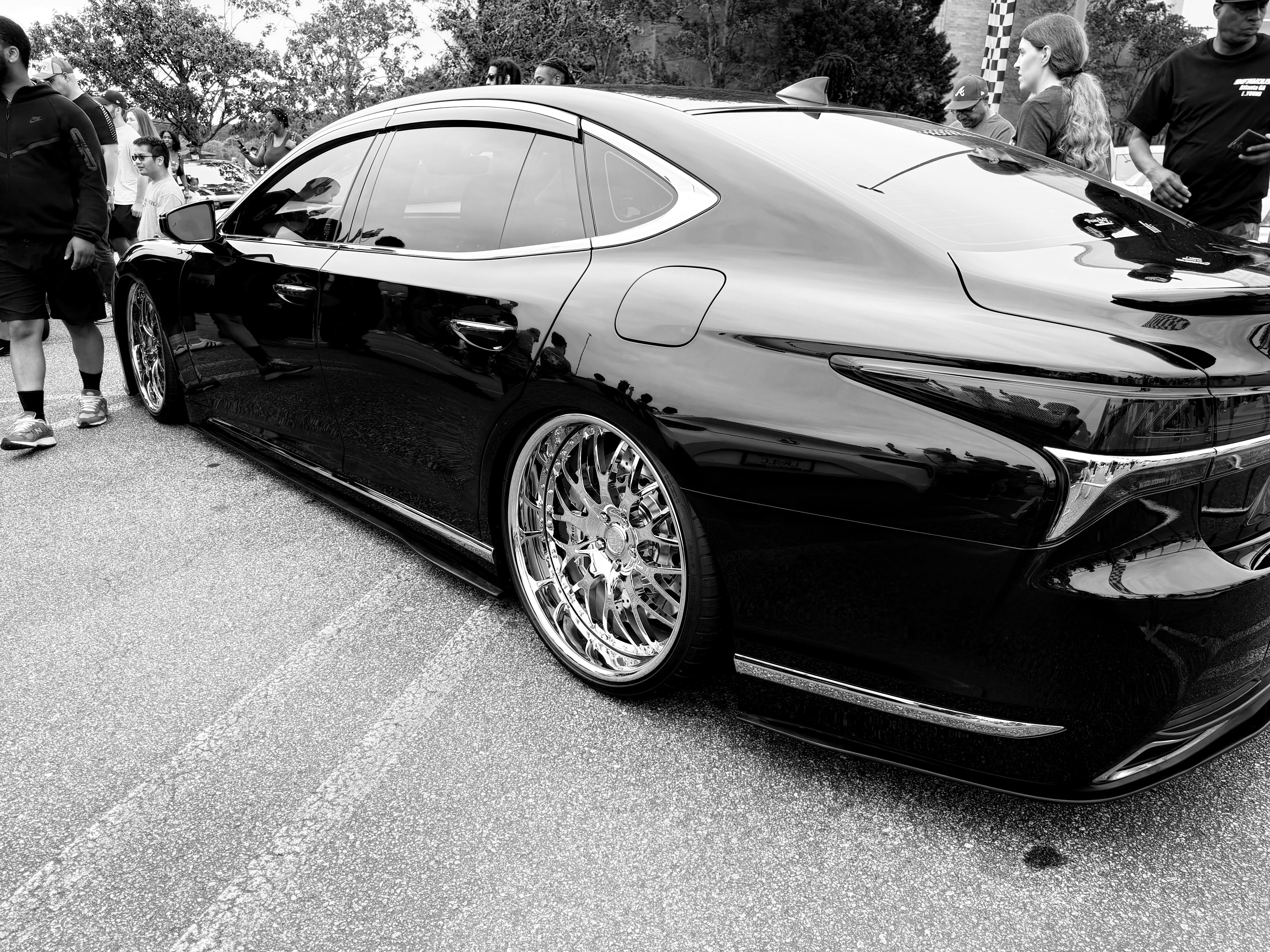 Used 2018 Lexus LS 500 w/ Interior Upgrade Package RWD image 18