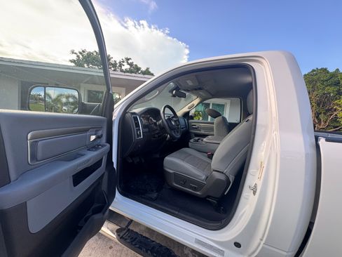 Used 2018 RAM 3500 SLT w/ Popular Equipment Group AWD/4WD image 14