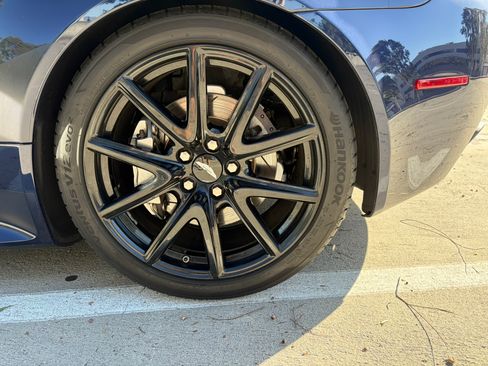 Used 2015 Aston Martin V8 Vantage GT image 16