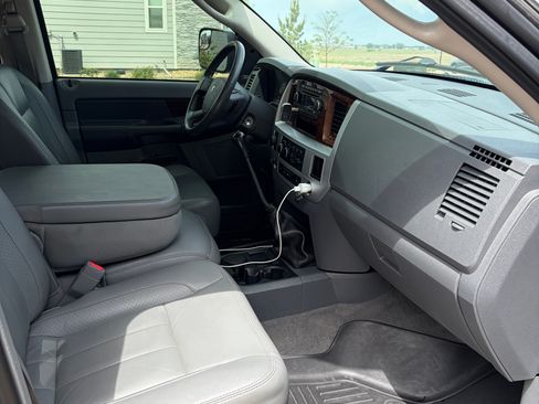 Used 2009 Dodge Ram 3500 Truck Laramie AWD/4WD image 8