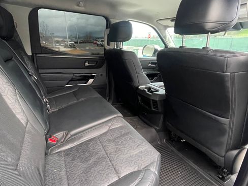 Used 2024 Toyota Tundra Limited image 11