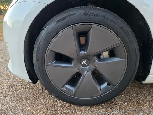 Used 2023 Tesla Model 3 Long Range image 12