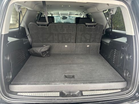 Used 2018 GMC Yukon XL SLT image 8