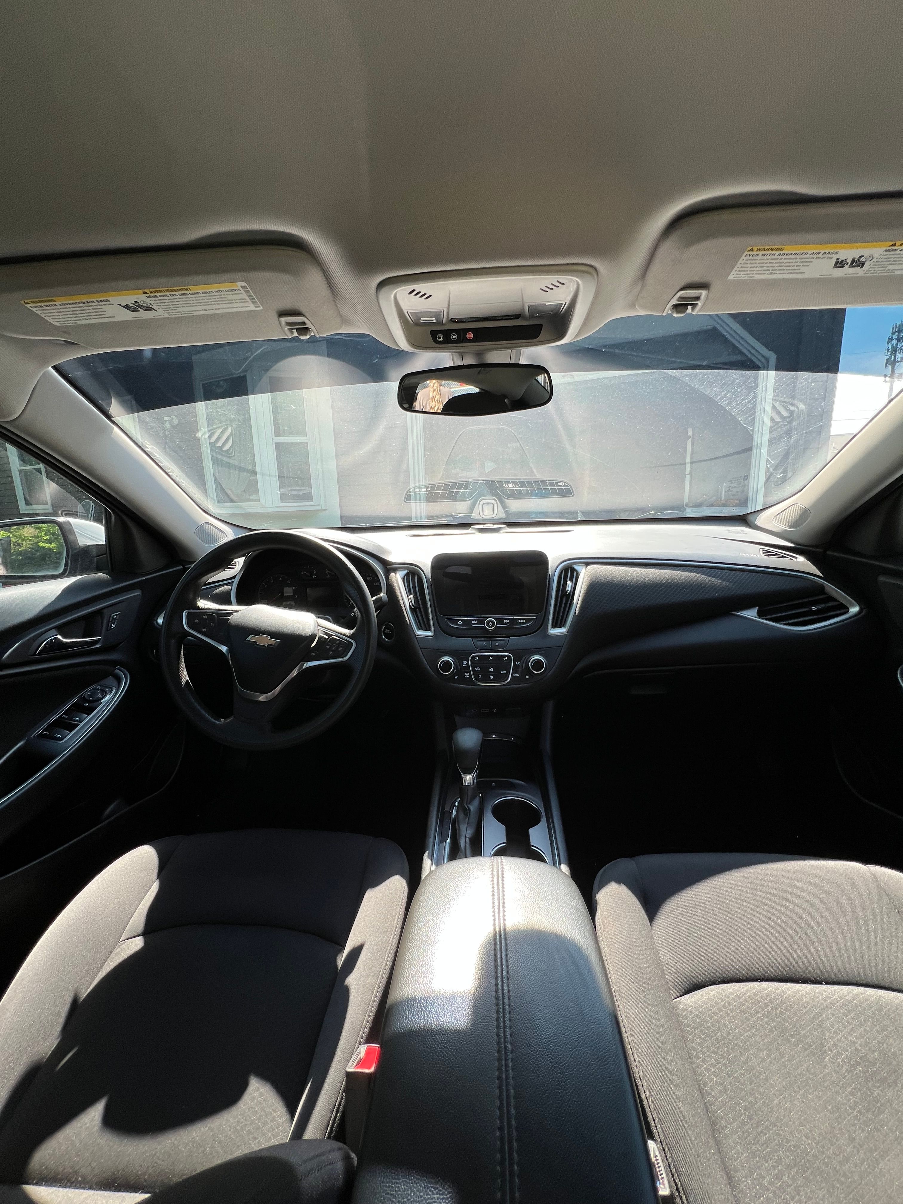 Used 2022 Chevrolet Malibu LT FWD image 16