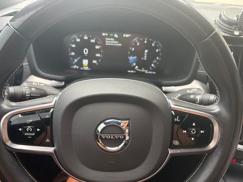 Used 2021 Volvo V60 T6 R-Design w/ Advanced Package FWD image 8