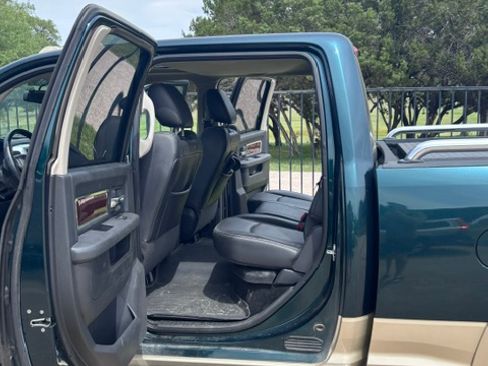 Used 2011 RAM 2500 Laramie w/ HD Snow Plow Prep Group image 12