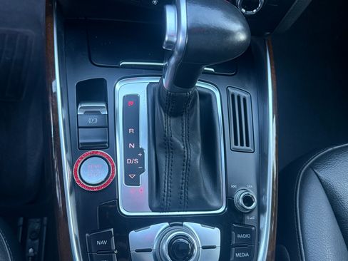 Used 2015 Audi Q5 2.0T Premium Plus w/ Technology Package image 4