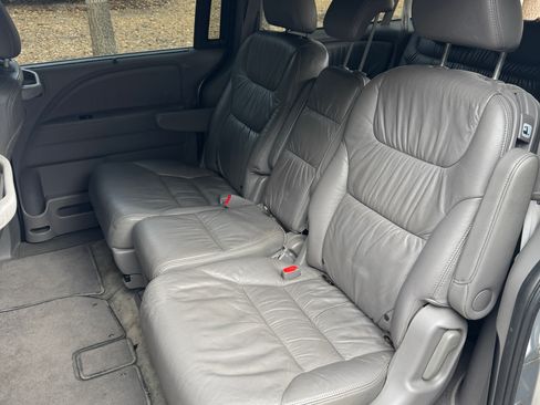 Used 2010 Honda Odyssey EX-L image 12
