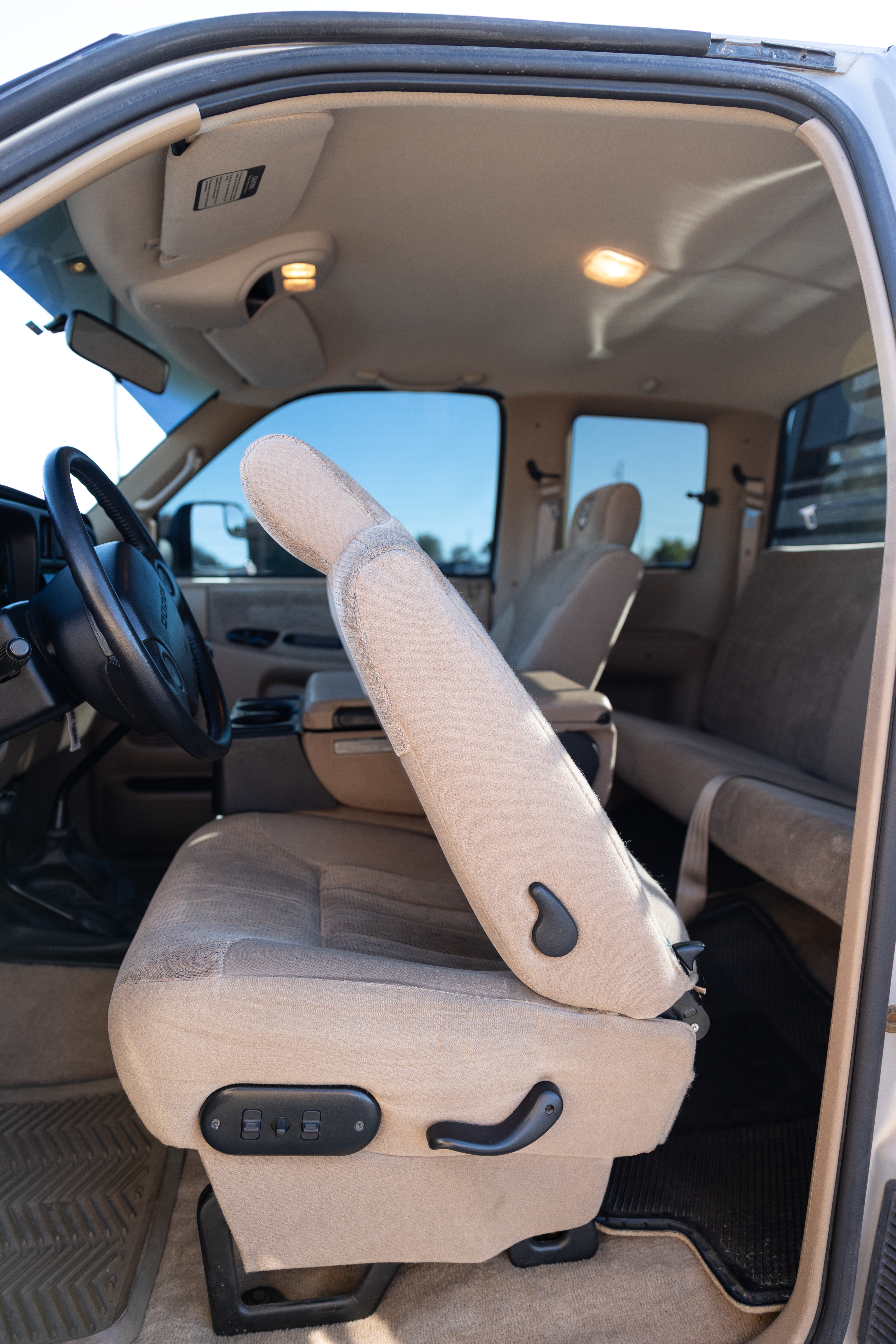 Used 1997 Dodge Ram 2500 Truck 4x4 Club Cab image 13
