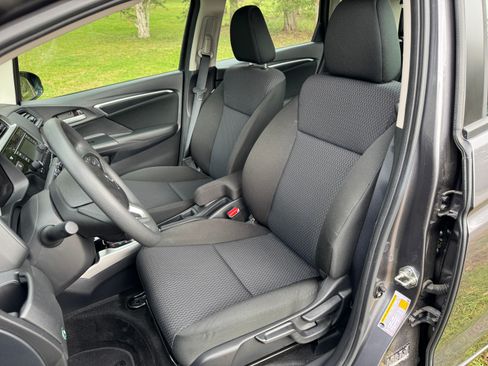 Used 2019 Honda Fit LX image 15