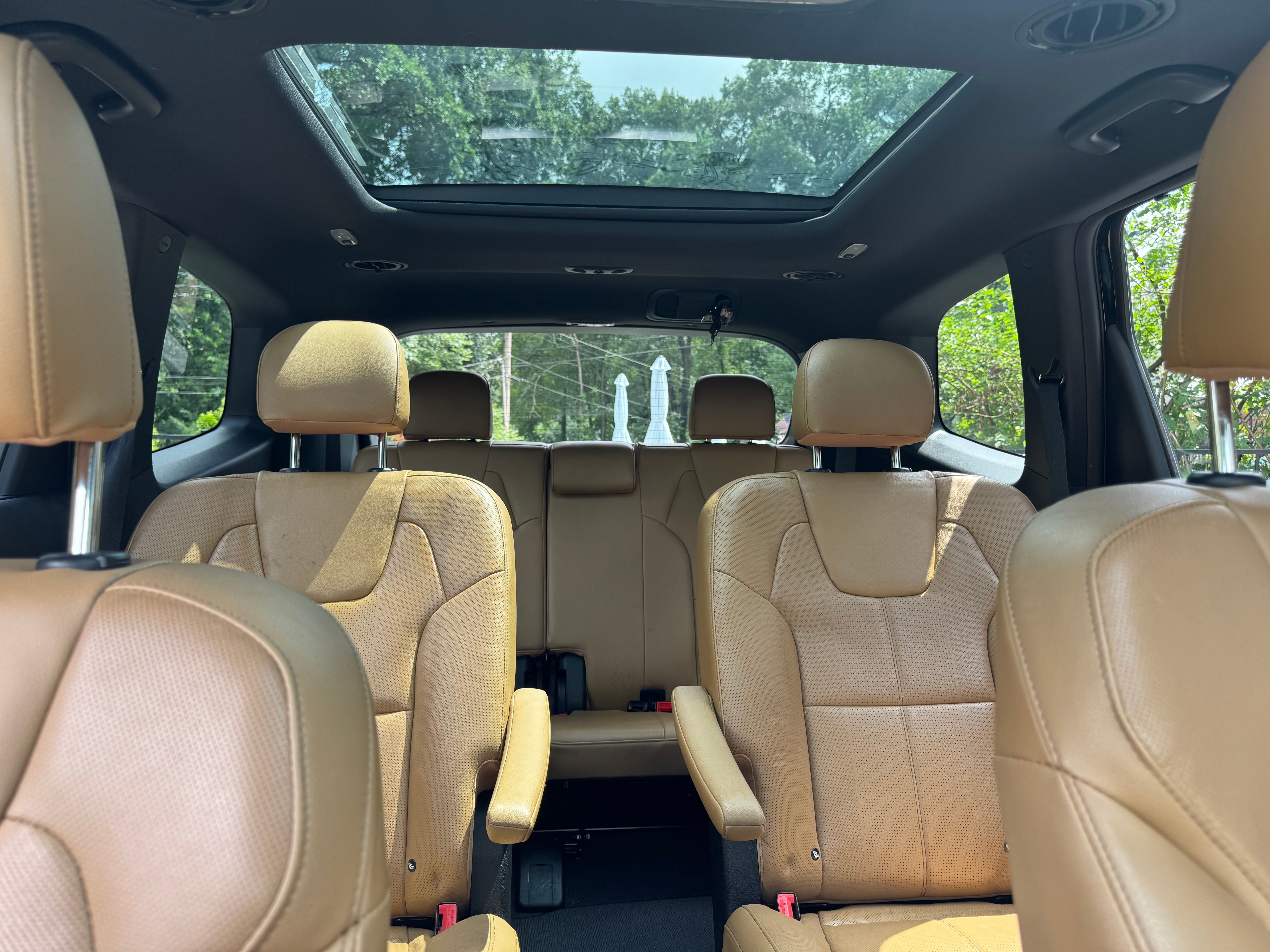 Used 2022 Kia Telluride SX w/ Nightfall Edition Package AWD/4WD image 10
