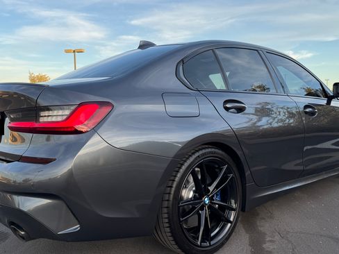 Used 2022 BMW 330i Sedan w/ M Sport Package image 2