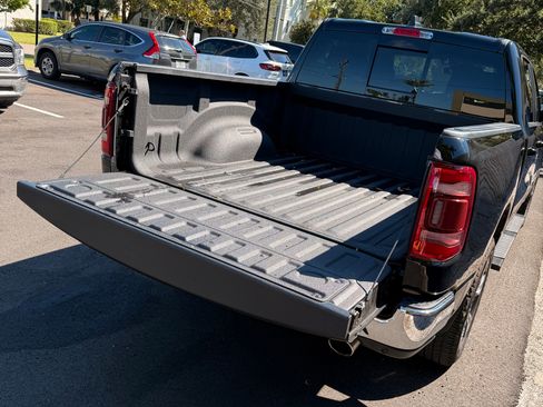 Used 2023 RAM 1500 Laramie image 13