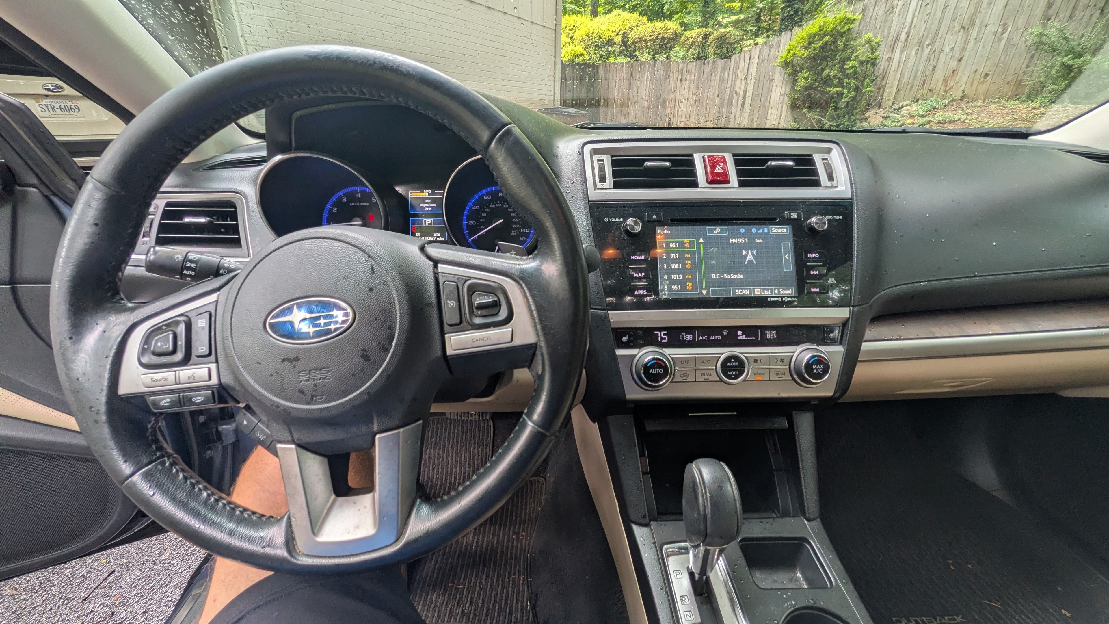 Used 2015 Subaru Outback 2.5i Limited AWD/4WD image 2