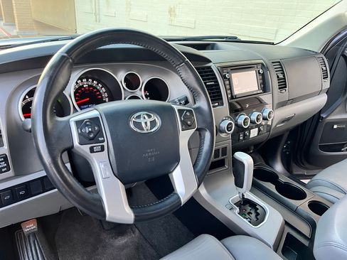 Used 2014 Toyota Sequoia Limited image 12