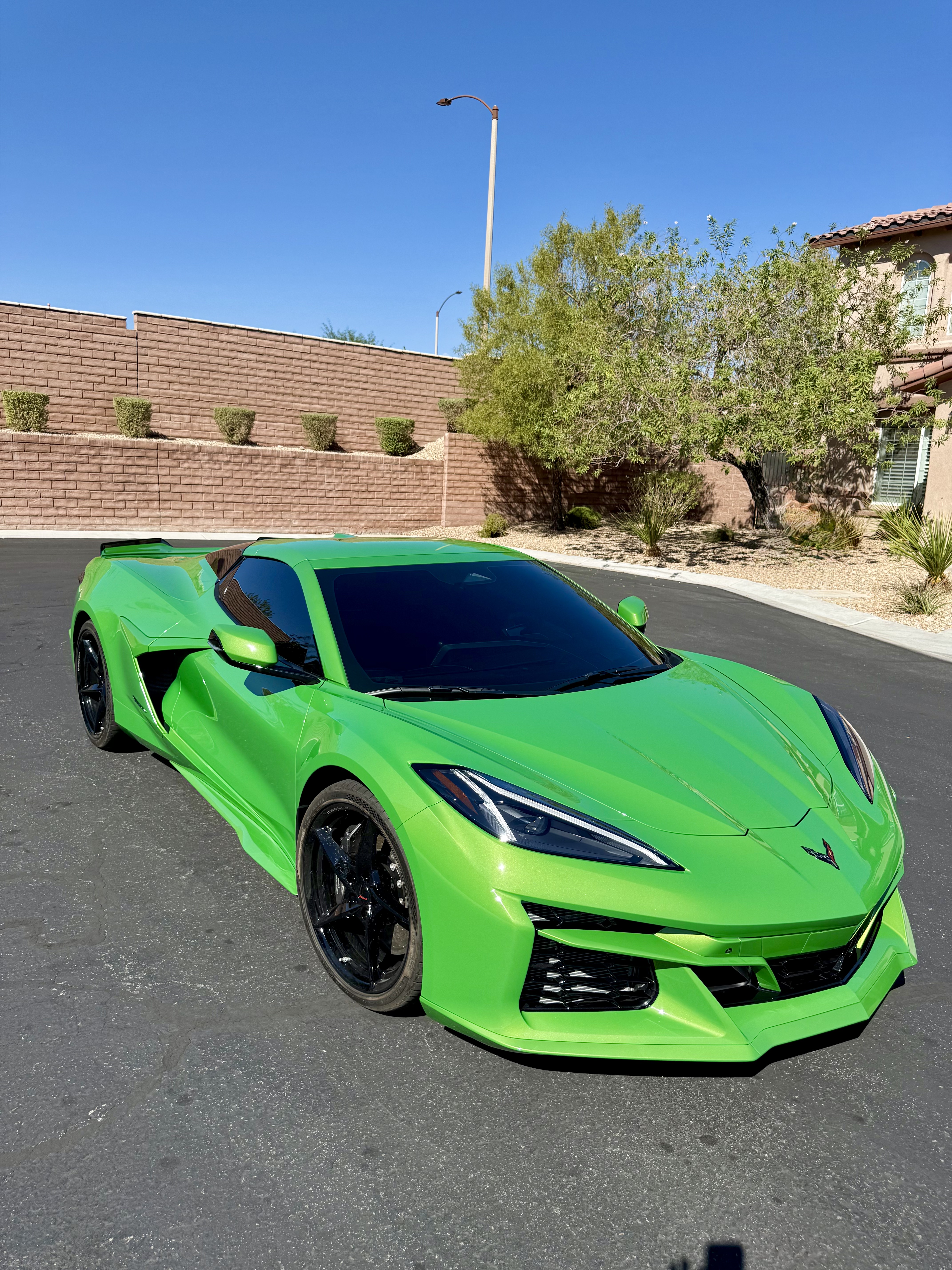 Used 2026 Chevrolet Corvette E-Ray w/ Battery Protection Package AWD/4WD image 1