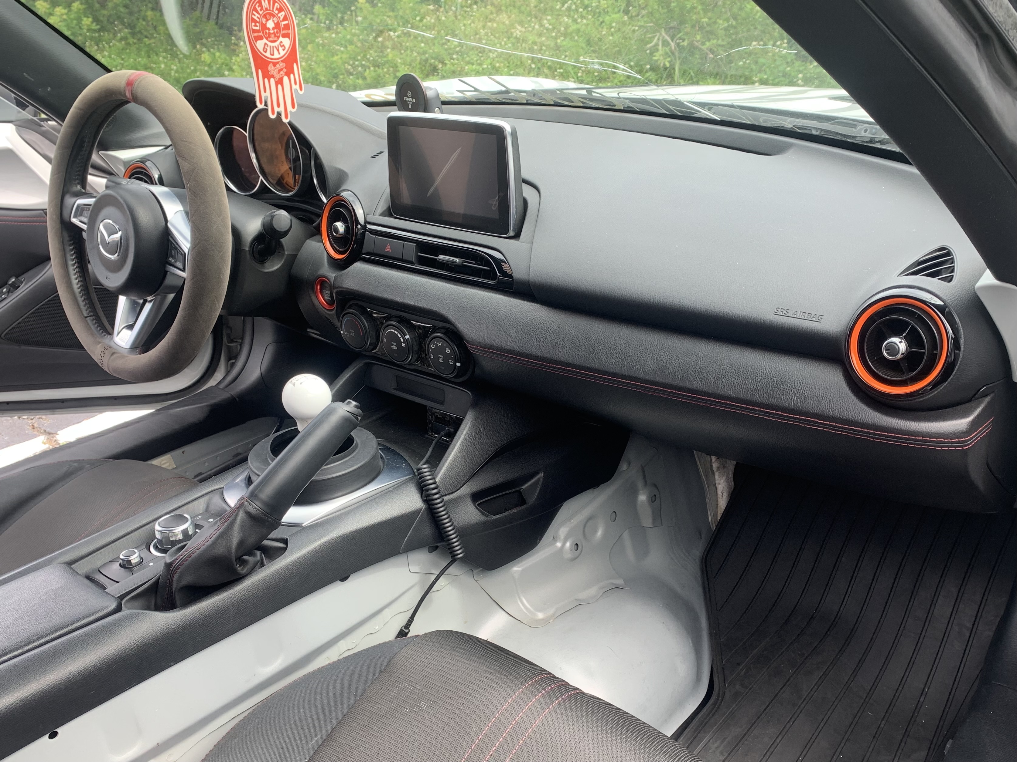 Used 2016 MAZDA MX-5 Miata Club RWD image 5