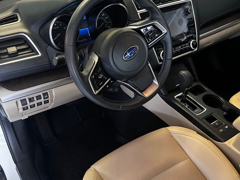 Used 2019 Subaru Outback 3.6R Limited image 8