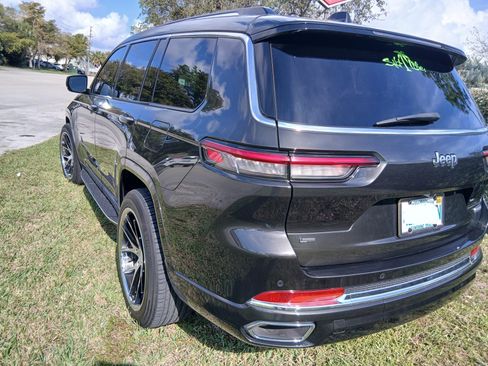 Used 2021 Jeep Grand Cherokee L Overland image 4