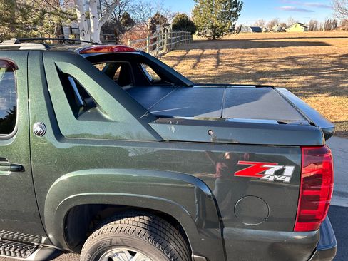 Used 2013 Chevrolet Avalanche LT w/ Suspension Package, Off-Road image 10