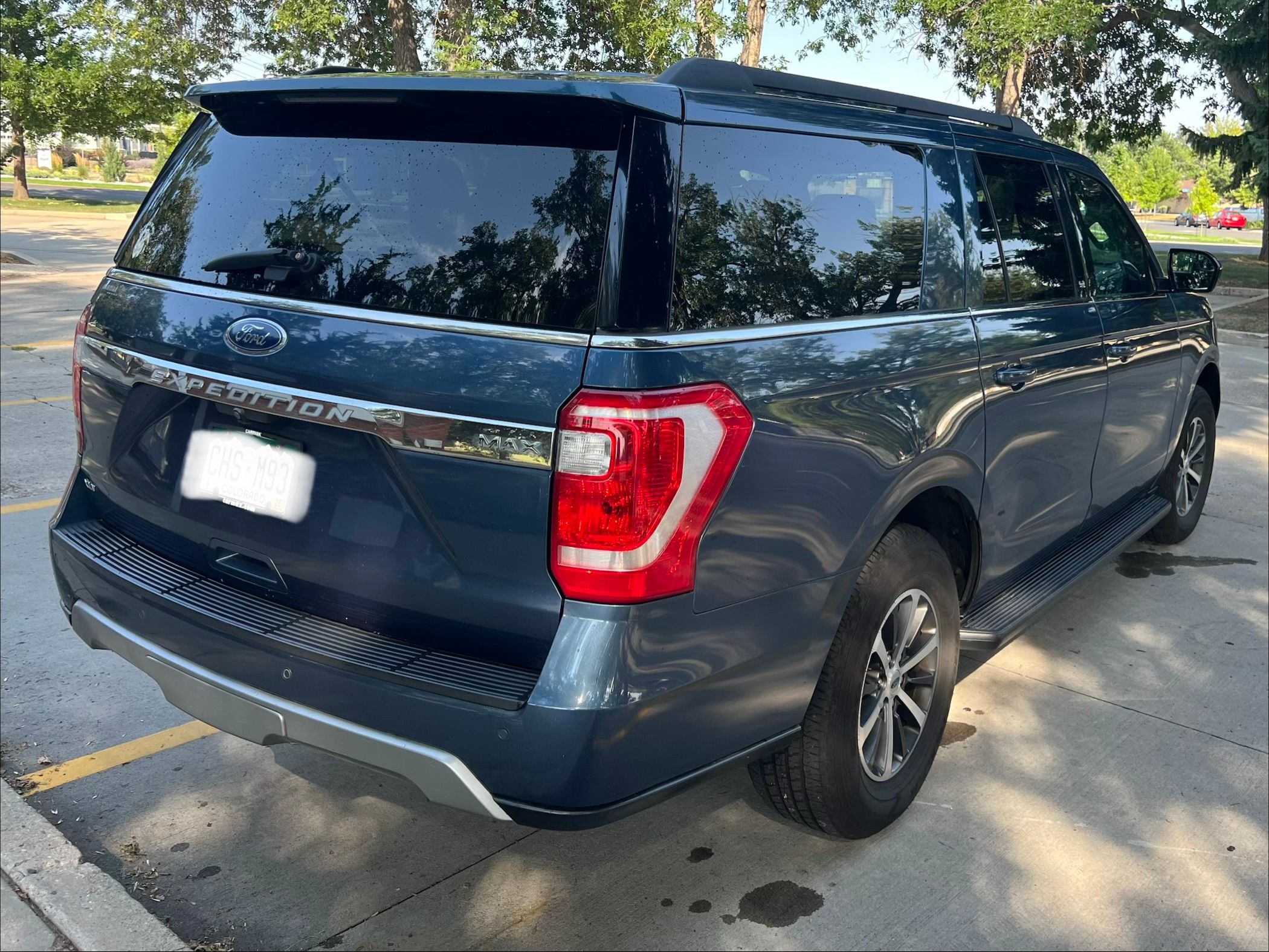 Used 2019 Ford Expedition Max XLT AWD/4WD image 5