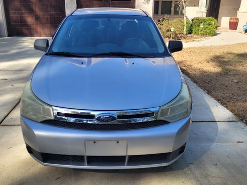 Used 2009 Ford Focus SE image 6