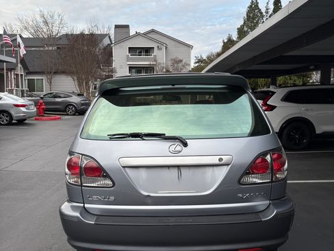 Used 2002 Lexus RX 300 4WD image 9