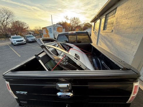 Used 2013 Ford F150 XLT w/ Luxury Equipment Group image 6