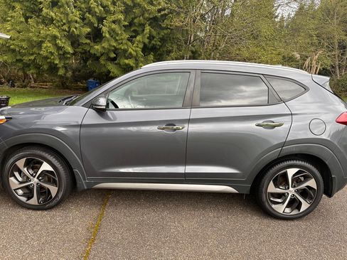 Used 2017 Hyundai Tucson Limited w/ Cargo Package image 9