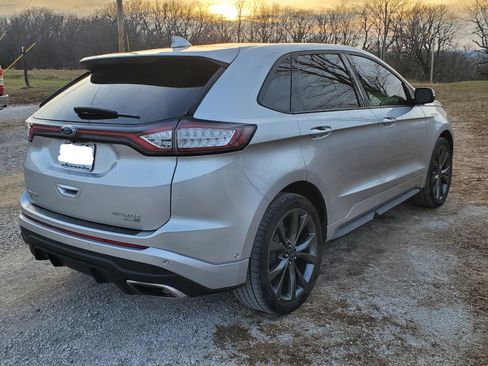 Used 2018 Ford Edge Sport w/ Equipment Group 401A image 5