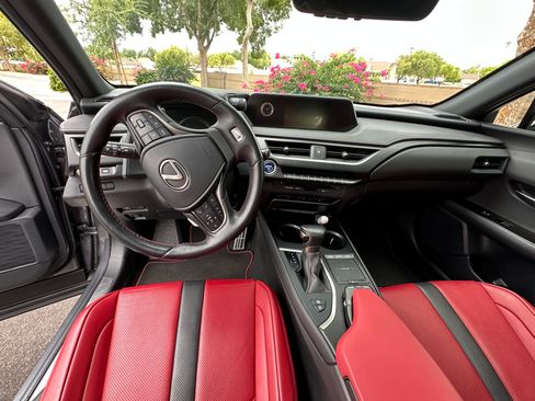 Used 2021 Lexus UX 250h F Sport image 6