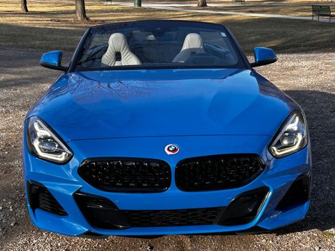 Used 2019 BMW Z4 sDrive30i image 1