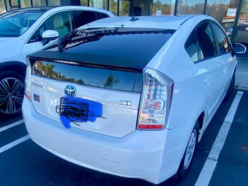 Used 2010 Toyota Prius Two image 6