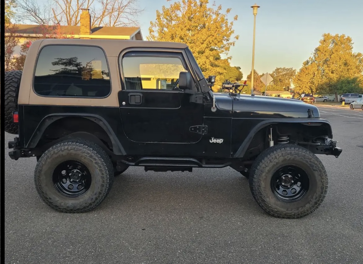 Used 2004 Jeep Wrangler X w/ Wheel Plus Group AWD/4WD image 9