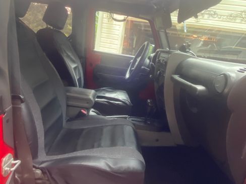 Used 2010 Jeep Wrangler Sport AWD/4WD image 5