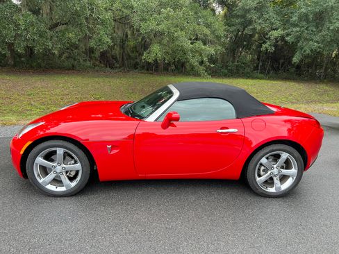 Used 2007 Pontiac Solstice GXP w/ Premium Package image 29