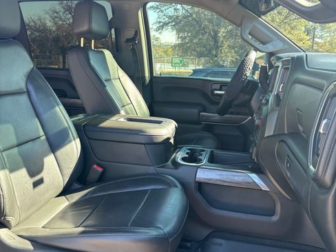 Used 2020 Chevrolet Silverado 2500 LTZ w/ LTZ Texas Edition image 12