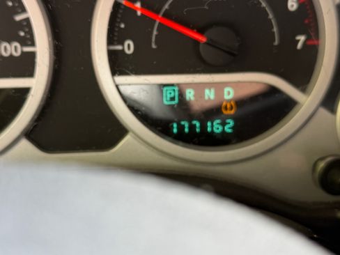 Used 2010 Jeep Wrangler Sport image 25