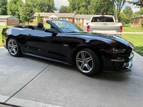 Used 2019 Ford Mustang GT Premium w/ GT Performance Package RWD image 10