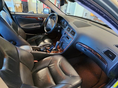 Used 2006 Volvo S60 2.5T image 8