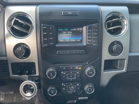 Used 2013 Ford F150 XLT w/ Luxury Equipment Group image 8