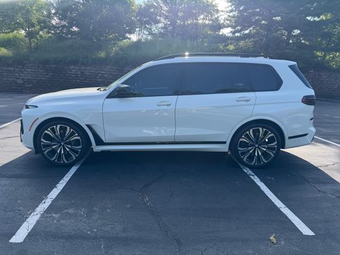 Used 2024 BMW X7 M60i w/ Executive Package AWD/4WD image 6